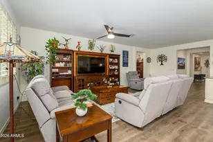 11077 N 190th Ln, Surprise, AZ 85388 - Photo 8