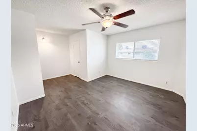 6729 N 44th Avenue, Glendale, AZ 85301 - Photo 16