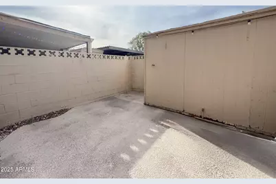 6729 N 44th Avenue, Glendale, AZ 85301 - Photo 20