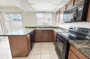 6729 N 44th Ave, Glendale, AZ 85301 - Photo 10