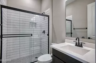 7434 N 80th Ln, Glendale, AZ 85303 - Photo 14