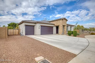 7434 N 80th Lane, Glendale, AZ 85303 - Photo 2