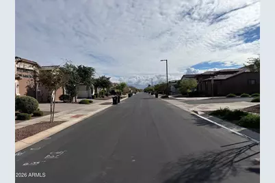 17847 W Straight Arrow Lane, Surprise, AZ 85387 - Photo 26