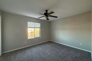 17847 W Straight Arrow Ln, Surprise, AZ 85387 - Photo 10