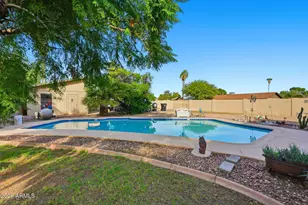 3462 E Hearn Rd, Phoenix, AZ 85032 - Photo 40