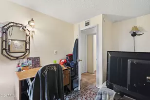 3462 E Hearn Rd, Phoenix, AZ 85032 - Photo 28