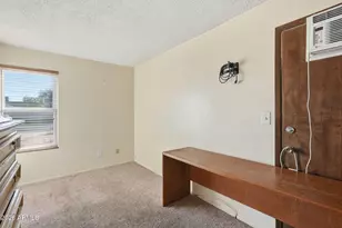 3462 E Hearn Rd, Phoenix, AZ 85032 - Photo 30