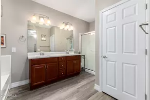 2821 S Skyline Dr, Mesa, AZ 85212 - Photo 16