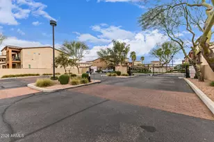 2821 S Skyline Dr, Mesa, AZ 85212 - Photo 34