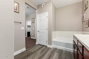 2821 S Skyline Dr, Mesa, AZ 85212 - Photo 18