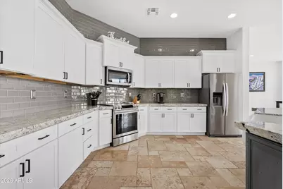 1617 W Maddock Road, Phoenix, AZ 85086 - Photo 12