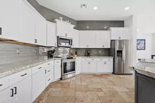 1617 W Maddock Rd, Phoenix, AZ 85086 - Photo 12