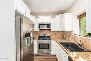 330 W Northern Ave, Phoenix, AZ 85021 - Photo 22