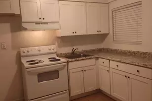 810 N Curiel St, Eloy, AZ 85131 - Photo 2