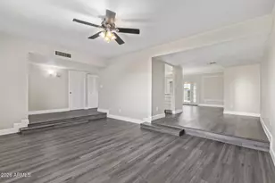 3349 W Crocus Dr, Phoenix, AZ 85053 - Photo 4