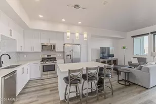 7300 E Earll Dr, Scottsdale, AZ 85251 - Photo 8