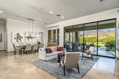 11368 E Winchcomb Drive, Scottsdale, AZ 85255 - Photo 12