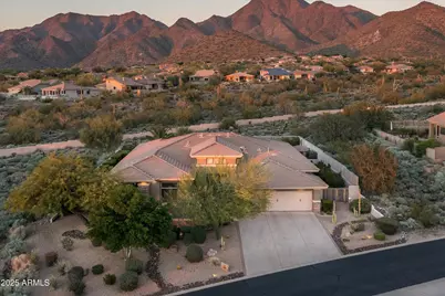 11368 E Winchcomb Drive, Scottsdale, AZ 85255 - Photo 2