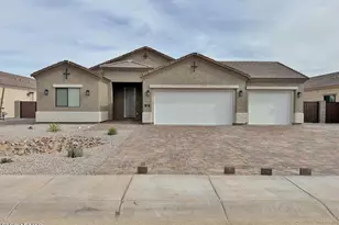 1580 N Himosa Dr, Casa Grande, AZ 85122 - Photo 2