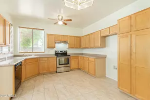 11371 W Pima St, Avondale, AZ 85323 - Photo 10