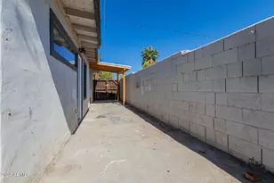 723 E Sunnyslope Ln, Phoenix, AZ 85020 - Photo 20