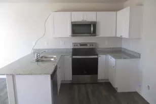 31839 N Redding St, Wittmann, AZ 85361 - Photo 4