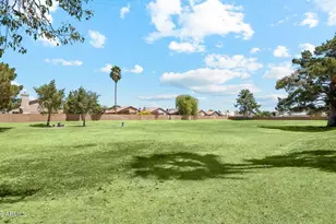 4425 E Hiddenview Dr, Phoenix, AZ 85048 - Photo 28