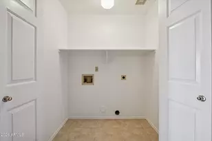 4425 E Hiddenview Dr, Phoenix, AZ 85048 - Photo 20