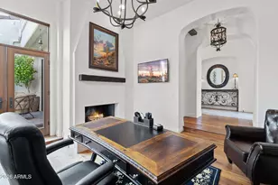 9859 E Topaz Dr, Scottsdale, AZ 85258 - Photo 32