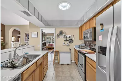 13663 W Bolero Drive, Sun City West, AZ 85375 - Photo 12