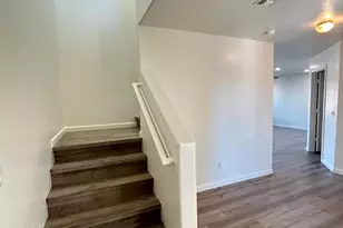 10542 W Alvarado Rd, Avondale, AZ 85392 - Photo 14