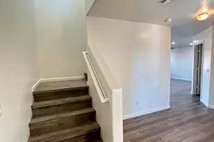 10542 W Alvarado Rd, Avondale, AZ 85392 - Photo 14