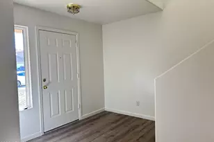 10542 W Alvarado Rd, Avondale, AZ 85392 - Photo 12