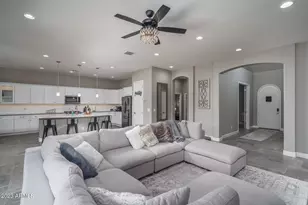12329 S 179th Ave, Goodyear, AZ 85338 - Photo 8