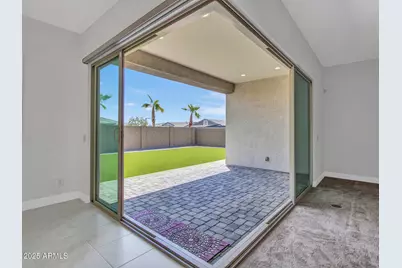 153 S 156th Drive, Goodyear, AZ 85338 - Photo 12