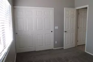 1425 S Lindsay Rd, Mesa, AZ 85204 - Photo 8