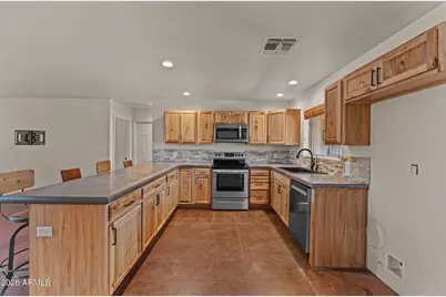 475 W Mohave Street, Wickenburg, AZ 85390 - Photo 4