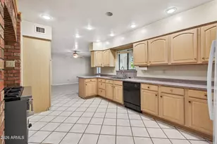 7730 N 7th Ave, Phoenix, AZ 85021 - Photo 2