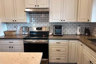 2647 E South Fork Dr, Phoenix, AZ 85048 - Photo 12