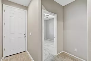 8507 W Flynn Ln, Glendale, AZ 85305 - Photo 4