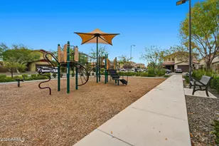 8507 W Flynn Ln, Glendale, AZ 85305 - Photo 42