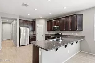 8507 W Flynn Ln, Glendale, AZ 85305 - Photo 12