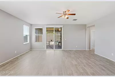 8507 W Flynn Lane, Glendale, AZ 85305 - Photo 8