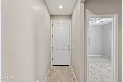 8507 W Flynn Lane, Glendale, AZ 85305 - Photo 4