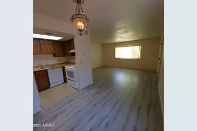 700 W University Drive #225, Tempe, AZ 85281 - Photo 4