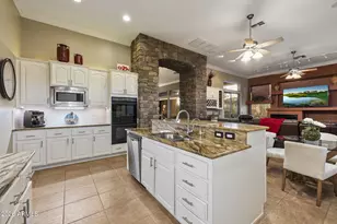 42010 N Harbour Town Ct, Anthem, AZ 85086 - Photo 18