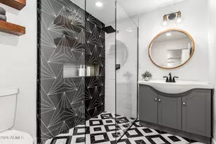 2512 N 29th St, Phoenix, AZ 85008 - Photo 16