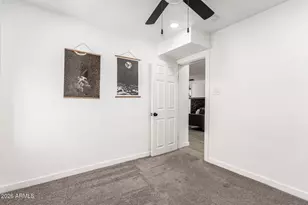 2512 N 29th St, Phoenix, AZ 85008 - Photo 18