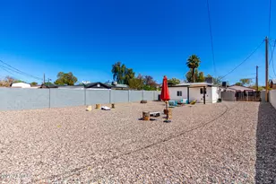 2512 N 29th St, Phoenix, AZ 85008 - Photo 24