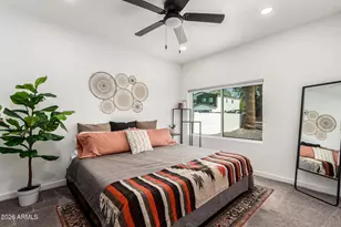 2512 N 29th St, Phoenix, AZ 85008 - Photo 14